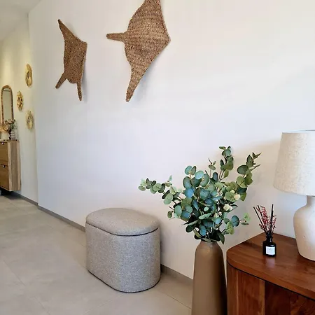 Rayo Apartment *